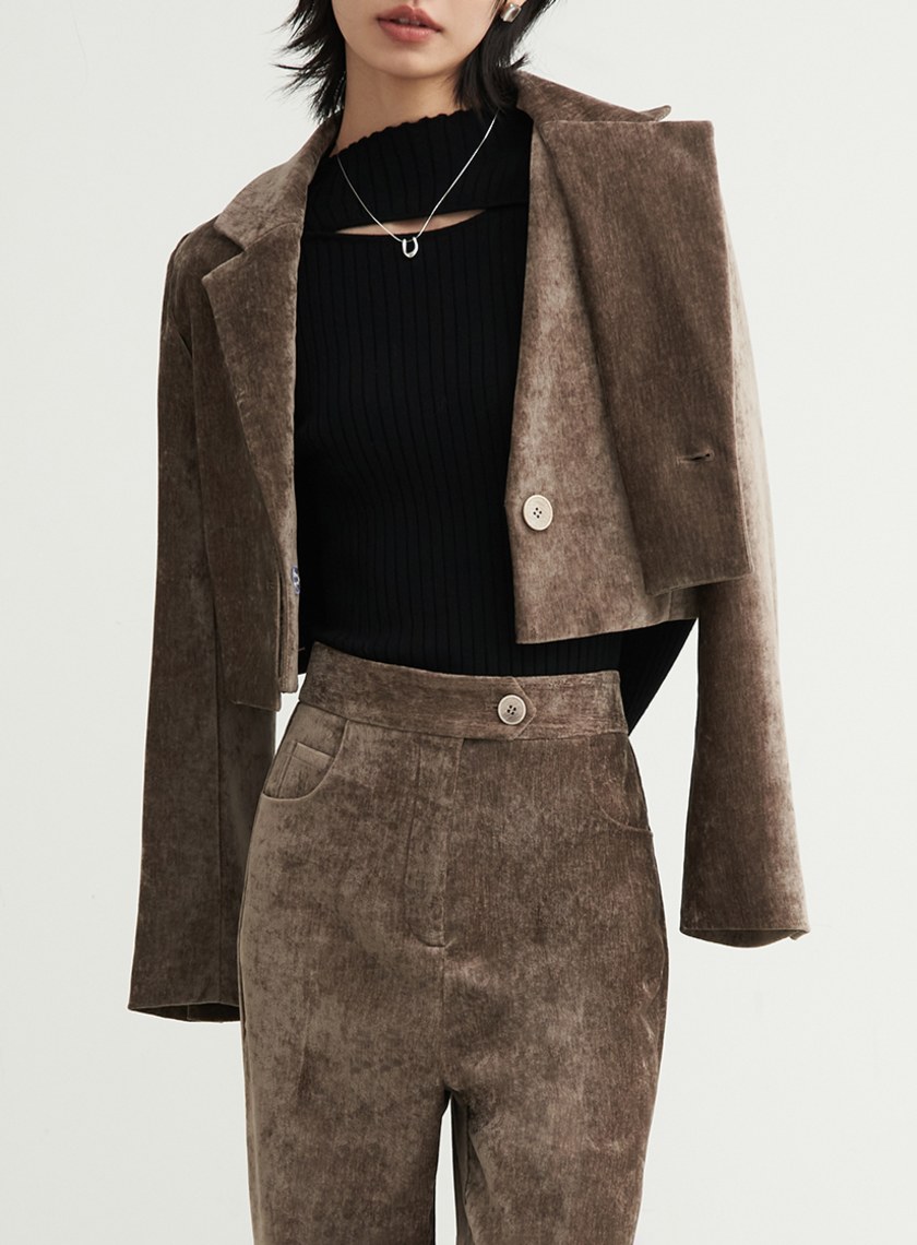 可拆領絨面短版西裝外套